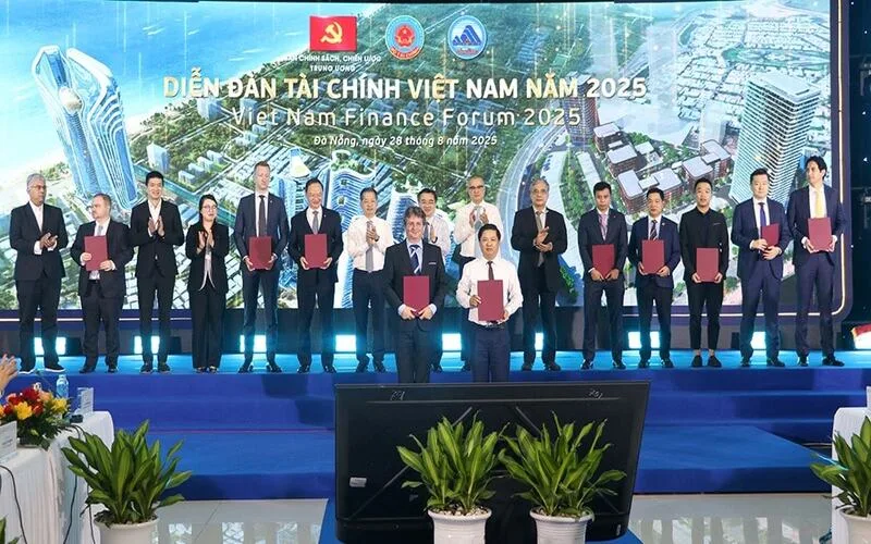 vi tri dia ly da nang va nhung loi the noi bat